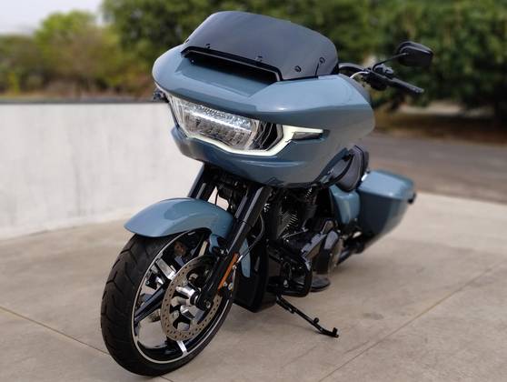 HARLEY-DAVIDSON ROAD GLIDE 